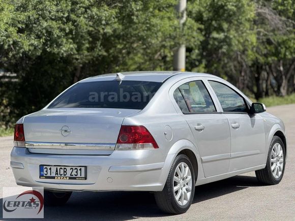 ERTAŞ OTOMOTİVDEN MÜKEMMEL TEMİZLİKTE ASTRA 1.6'ENJOY PLUS