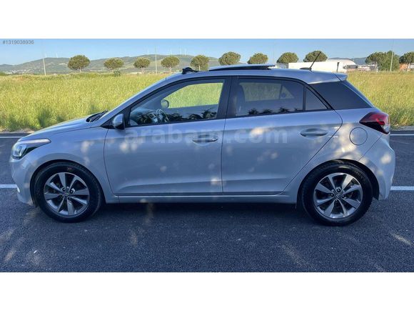 2017 MODEL İ20 1.2 STYLE CAM TAVAN