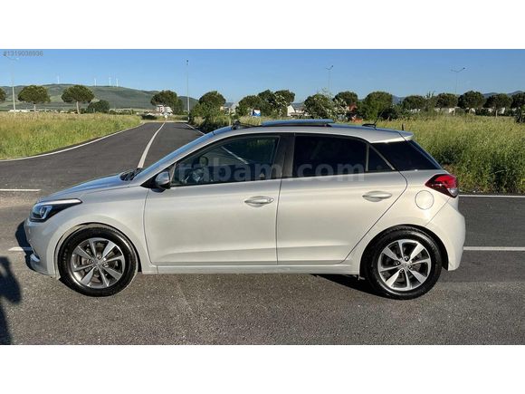 2017 MODEL İ20 1.2 STYLE CAM TAVAN