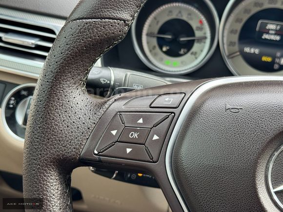 AKE MOTORS'dan Mercedes-Benz E Serisi E180 Elite CAM TAVAN !!!