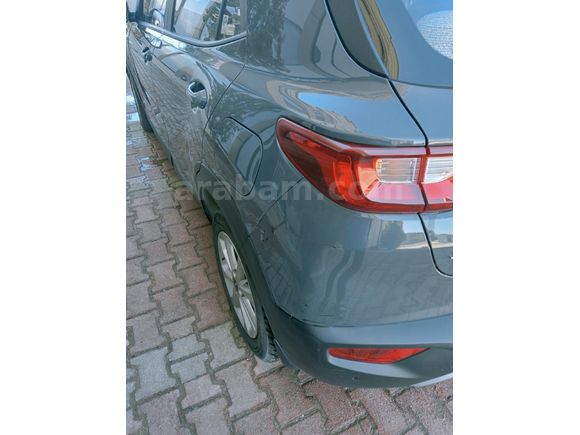 Sahibinden Kia Stonic 1.4 MPI Cool 2022 Model