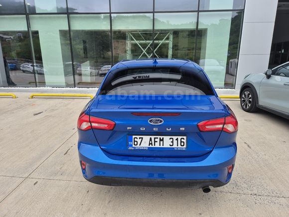 Sahibinden Ford Focus 1.5 EcoBlue Titanium Stil 2025 Model  30.000 km Mavi