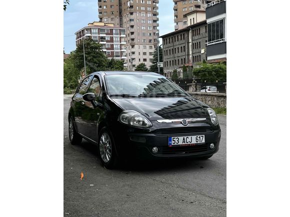 Sahibinden Fiat Punto EVO 1.4 Dynamic 2011 Model 