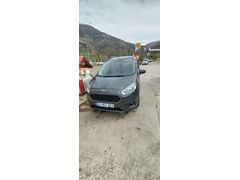 Sahibinden Ford Tourneo Courier 1.5 TDCi Titanium Plus 2021 Model