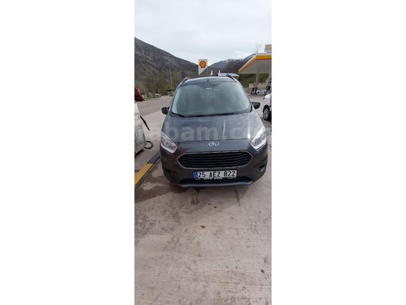 Sahibinden Ford Tourneo Courier 1.5 TDCi Titanium Plus 2021 Model