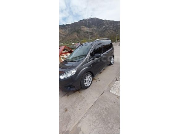 Sahibinden Ford Tourneo Courier 1.5 TDCi Titanium Plus 2021 Model