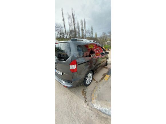 Sahibinden Ford Tourneo Courier 1.5 TDCi Titanium Plus 2021 Model