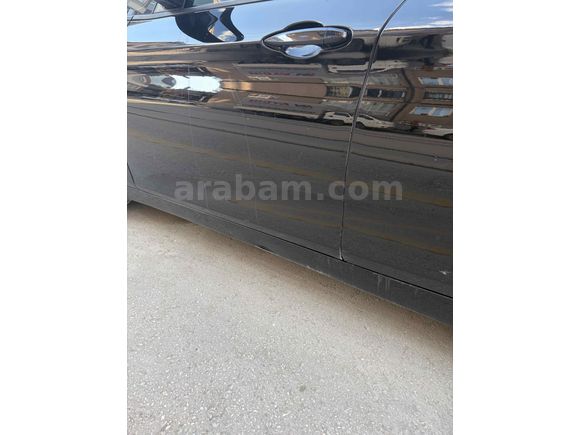 BMW 218i Active Tourer Cam Tavan Değişensiz Bakımlı