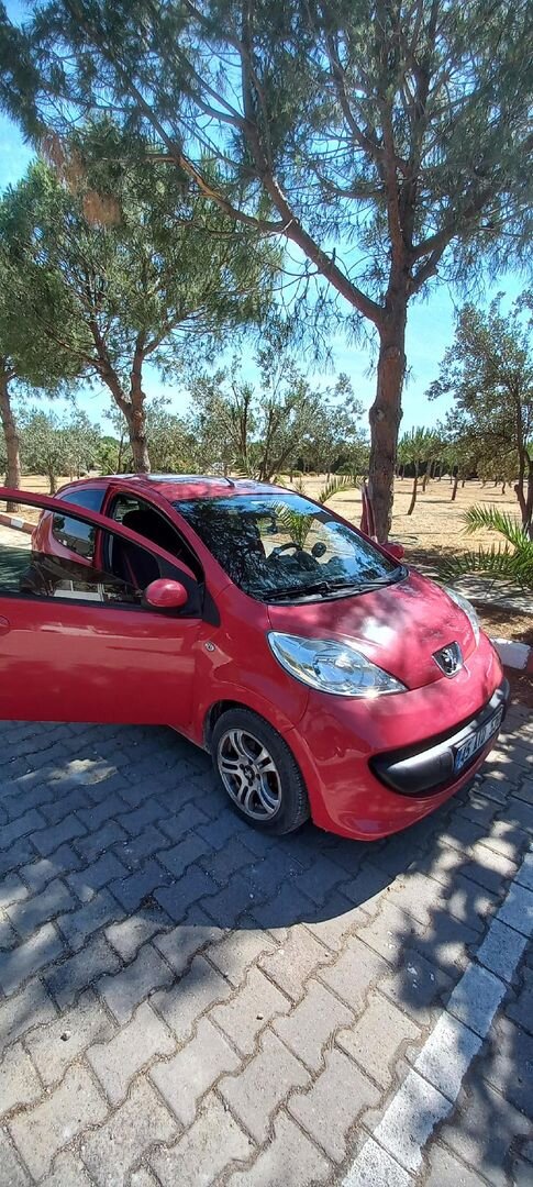 Sahibinden Peugeot 107 1.0 Trendy 2007 Model İzmir 153.000 km Kırmızı 3