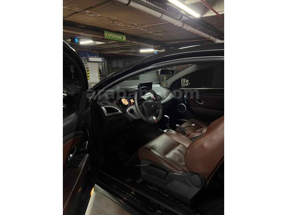 Ekstralı megane 3 coupe