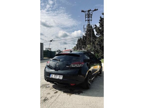 Deri koltuklu megane 3 coupe