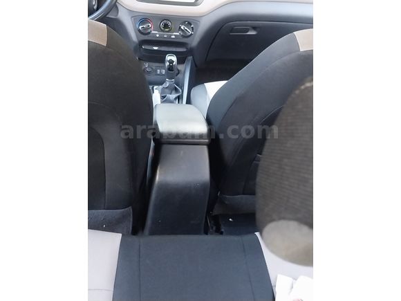 Sahibinden Hyundai i20 1.4 MPI Style 2017 Model 