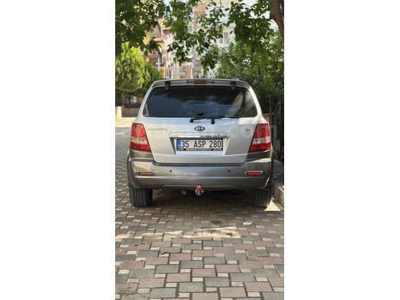 Temiz bakımlı masrafsız 4X4 aile aracı