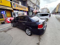 Sahibinden Opel Vectra 1.6 Comfort 2006 Model  369.000 km Lacivert