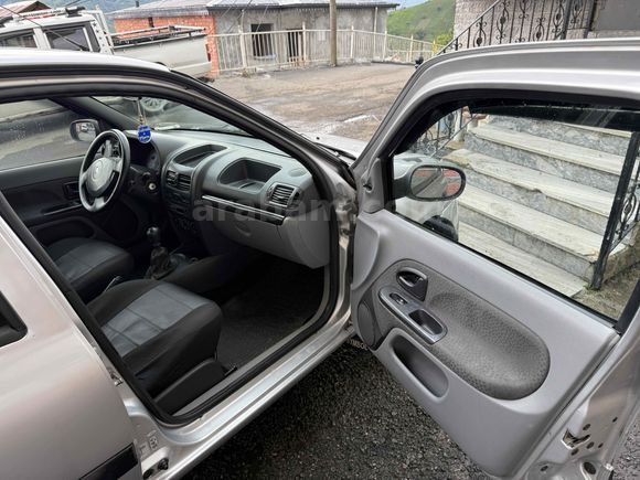 SON GÜN 2008 MODEL 1.5 DCİ CLİO SYMBOL AİLE ARACI 
