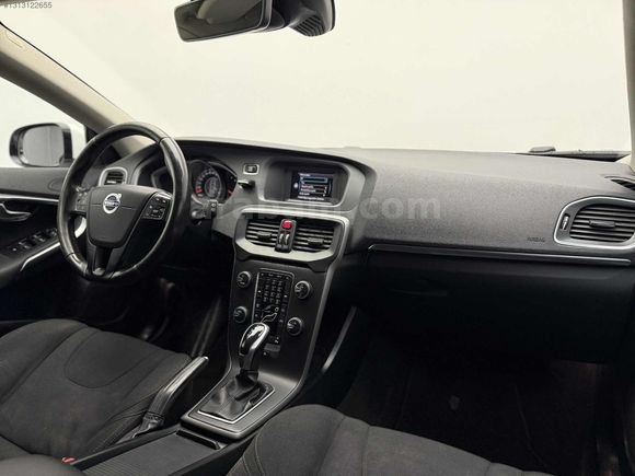 VOLVO V40 1.6 D2 OTOMATİK PREMİUM