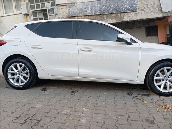 Sahibinden Seat Leon 1.0 eTSI Style 2024 Model