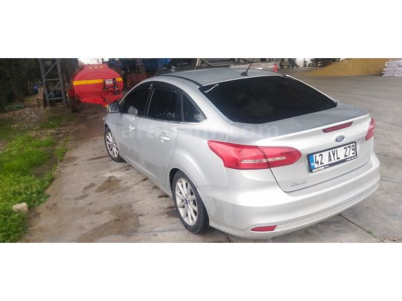 Sahibinden Ford Focus 1.6 Ti-VCT Titanium 2015 Model