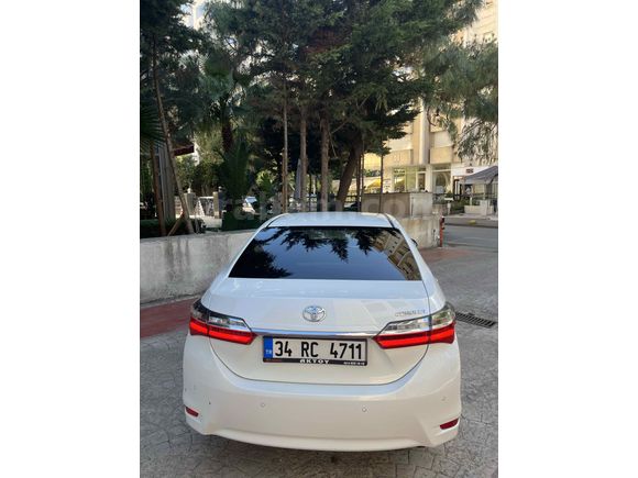 Sahibinden Toyota Corolla 1.4 D-4D Premium 2016 Model 