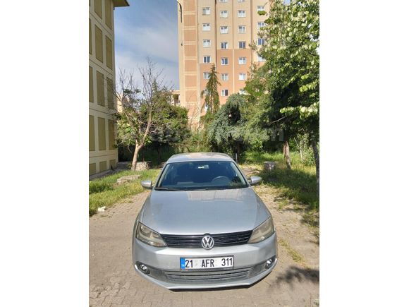 Sahibinden Volkswagen Jetta 1.6 TDi Trendline 2013 Model