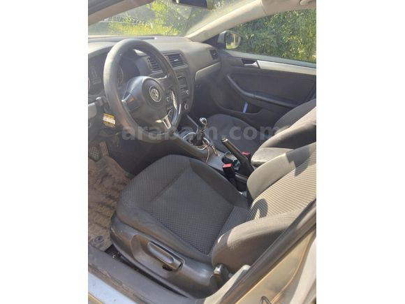 Sahibinden Volkswagen Jetta 1.6 TDi Trendline 2013 Model