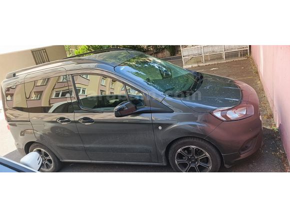 Sahibinden Ford Tourneo Courier 1.5 TDCi Titanium Plus 2022 Model