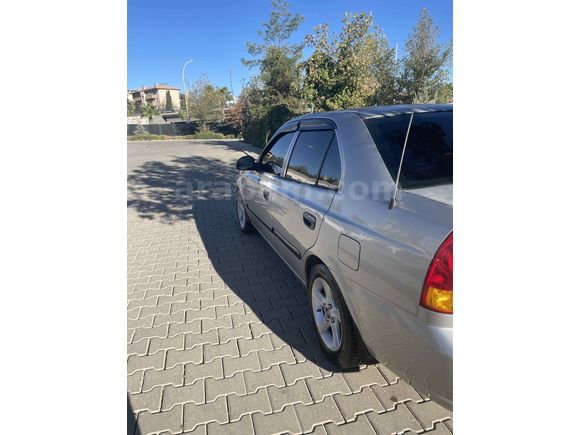 Sahibinden Hyundai Accent 1.3 Admire 2005 Model 