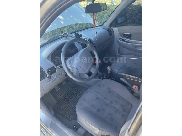 Sahibinden Hyundai Accent 1.3 Admire 2005 Model 