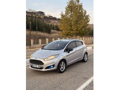 Sahibinden Ford Fiesta 1.5 TDCi Titanium 2014 Model  215.000 km Gri (Gümüş)