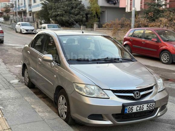 Sahibinden Honda City 1.4 Elite 2006 Model 