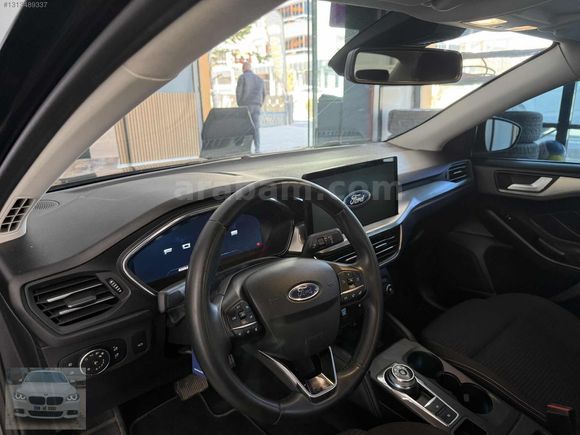 2024 FOCUS TİTANYUM X 63000 KM SERVİS BAKIMLI GARANTİ KAPSAMIND