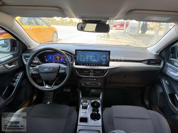 2024 FOCUS TİTANYUM X 63000 KM SERVİS BAKIMLI GARANTİ KAPSAMIND