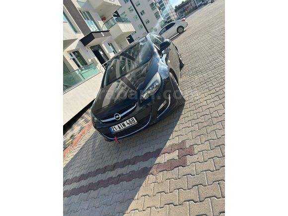 Sahibinden Opel Astra 1.6 Edition 2013 Model  134 km Siyah