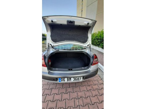 Sahibinden Renault Megane 1.5 dCi Privilege 2008 Model 