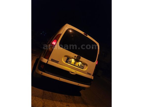 Sahibinden otomobil Renault Kangoo Multix 1.5 dCi Expression 2004 Model İzmir 250.000 km Beyaz
