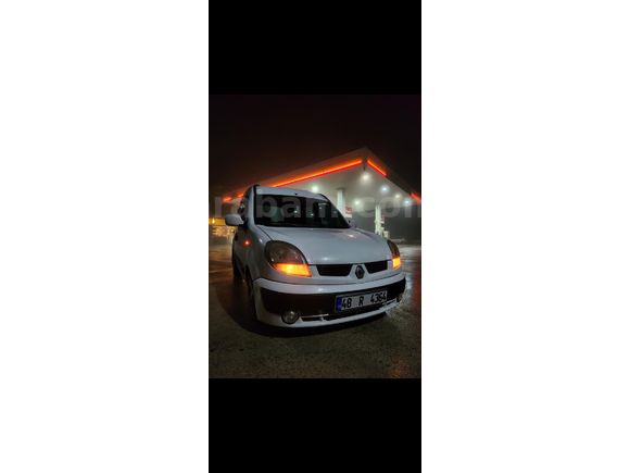 Sahibinden otomobil Renault Kangoo Multix 1.5 dCi Expression 2004 Model İzmir 250.000 km Beyaz