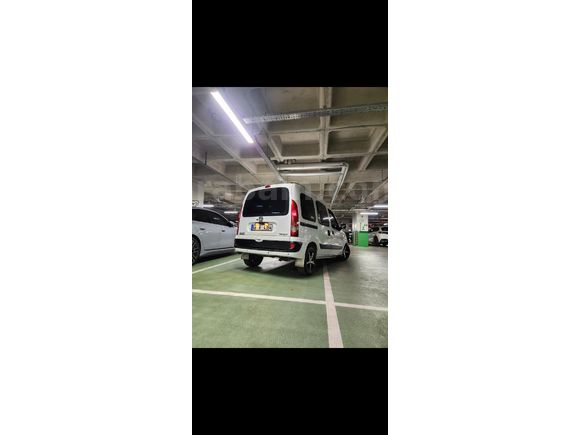 Sahibinden otomobil Renault Kangoo Multix 1.5 dCi Expression 2004 Model İzmir 250.000 km Beyaz