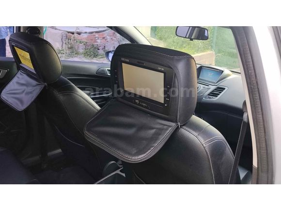 Tertemiz  ford fiesta düşük km