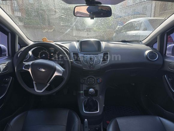 Tertemiz  ford fiesta düşük km