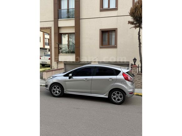 Tertemiz  ford fiesta düşük km