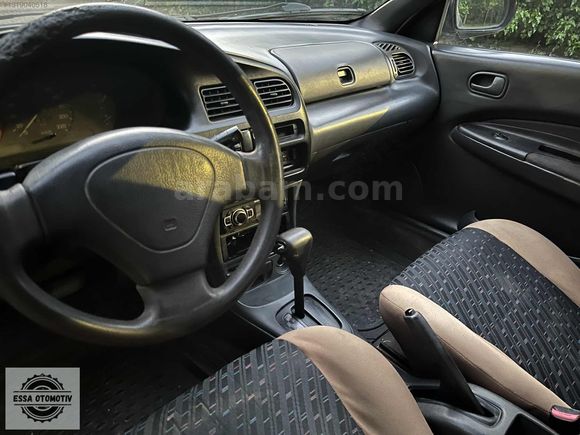 Galeriden Mazda 323 1.8 GLX 1996 Model Ankara 305.000 km Mavi