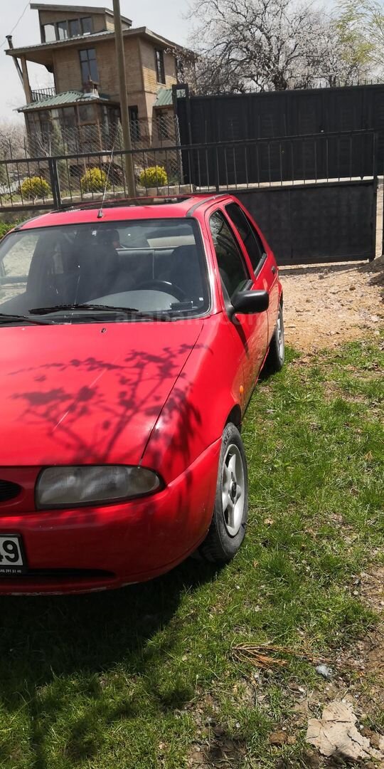 Sahibinden Ford Fiesta 1.25 Flair 1999 Model Van 194.000 km Kırmızı 2