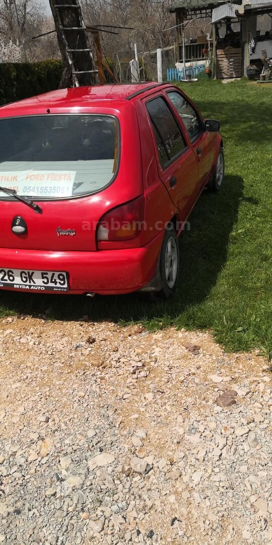 Sahibinden Ford Fiesta 1.25 Flair 1999 Model Van 194.000 km Kırmızı 5