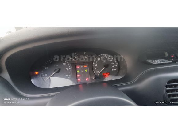 Sahibinden Renault Megane 1.6 RTA 2001 Model
