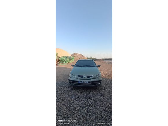 Sahibinden Renault Megane 1.6 RTA 2001 Model
