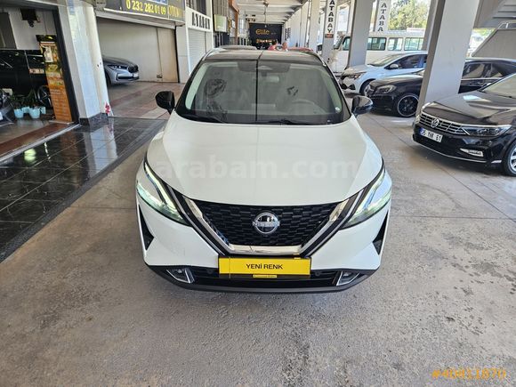 YENİ RENK OTOMOTİV 2023 QASGHAI 35.000KM HATASIZ 4X4 CAM TAVAN