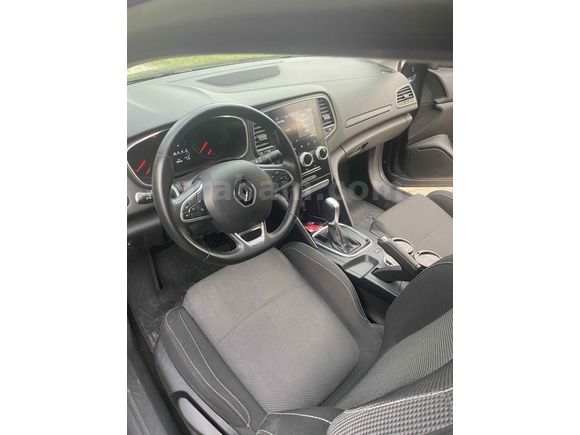 Sahibinden Renault Megane 1.5 Blue DCI Touch 2022 Model 