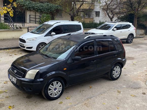 Sahibinden Ford Fusion 1.6 Lux 2005 Model