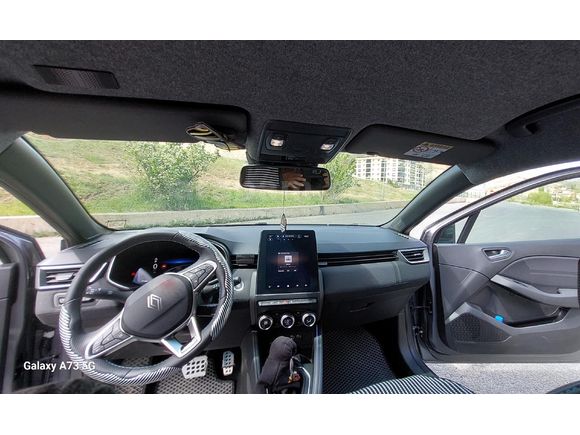 İLK Sahibinden Renault Clio Alpine 2025 Model, 4.100'de.