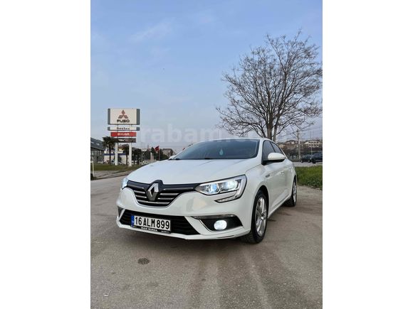 Sahibinden Renault Megane 1.3 TCe Joy 2020 Model 